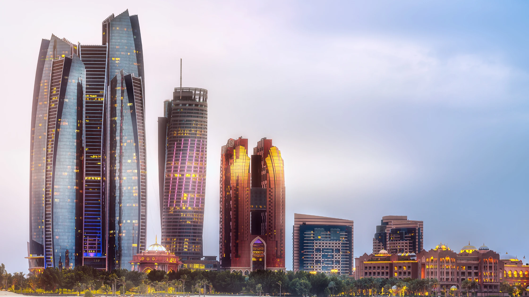 Saudi Arabia Launches "NEOM Digital City" as First Free Zone for Artificial Intelligence