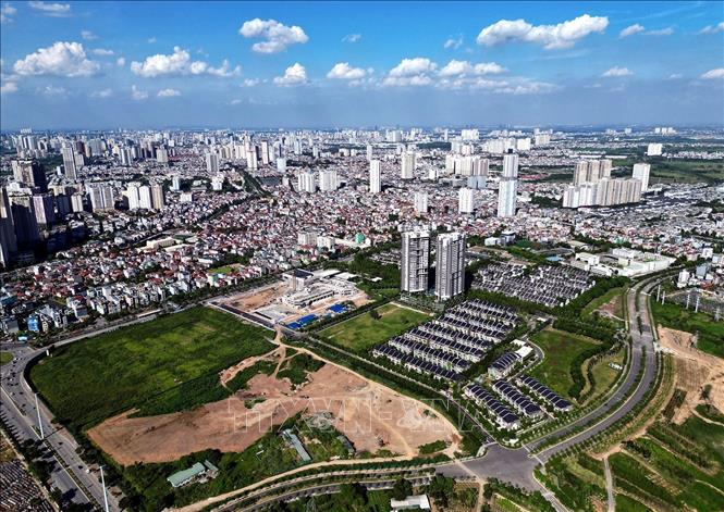 US Housing Market Shows Resilience Despite High Rates