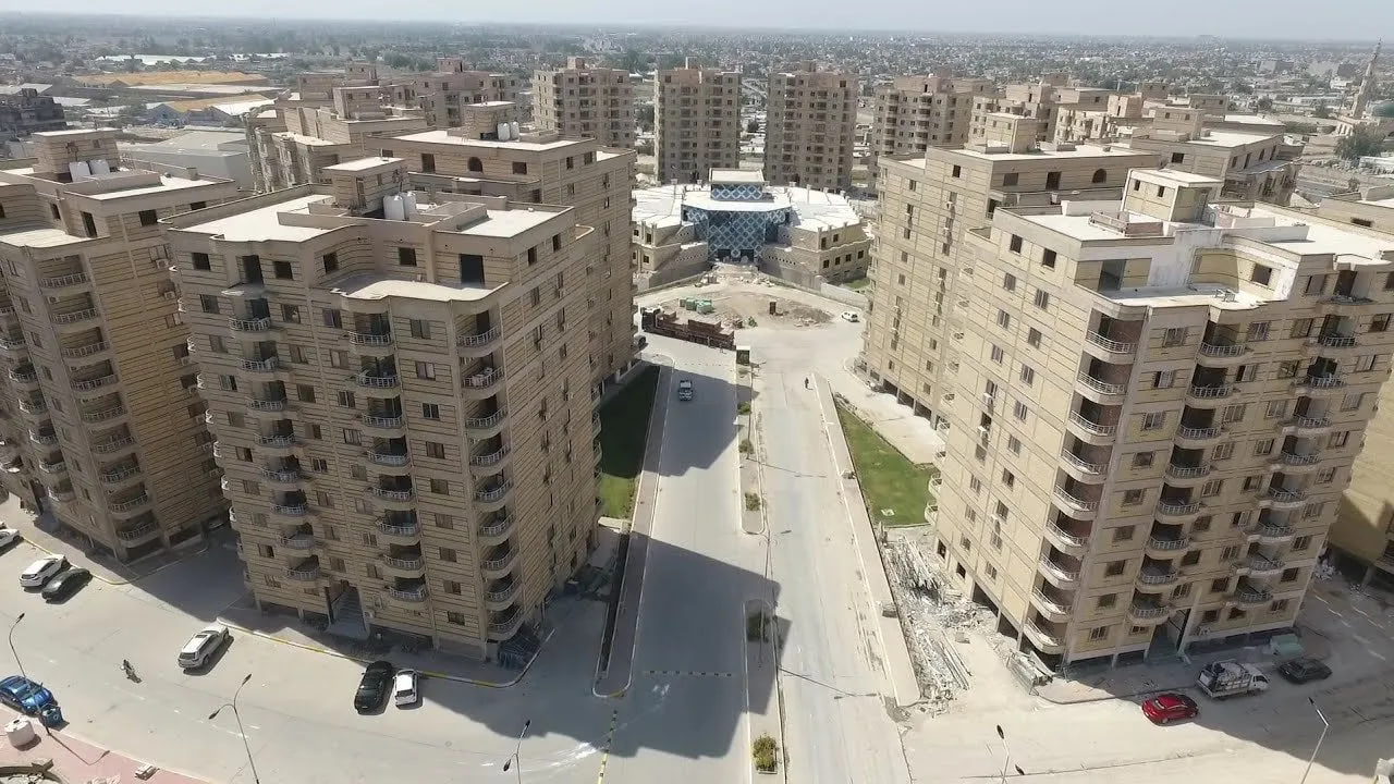 خبير اقتصادي يوضح أسباب عجز المشاريع المحلية عن مجاراة كفاءة الشركات الأجنبية في العراق