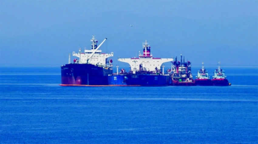 Evading US Surveillance: A Massive Iranian Oil Shipment Heads Toward Indonesian Waters