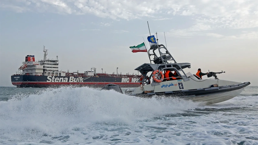 Iranian Revolutionary Guard Threatens Firm Military Response to Any Targeting of Oil Tankers
