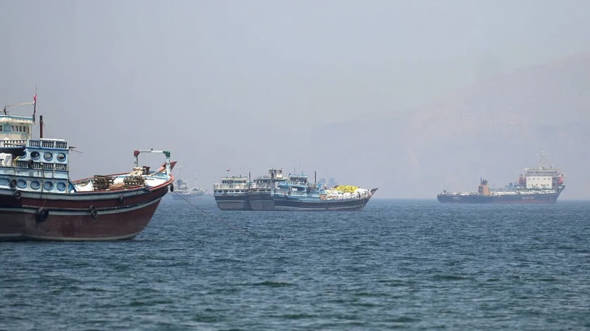 Iran's Khatam al-Anbiya Headquarters Mandates Designated Routes and Prior Clearances for Hormuz Strait Transit