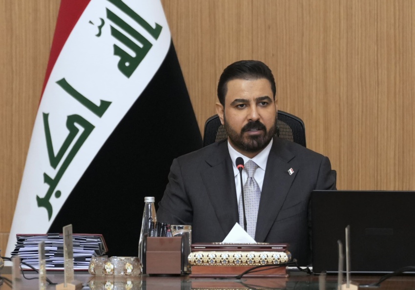 Prime Minister Directs Full Support for Dhi Qar Traffic Accident Victims and Chairs Provincial Session
