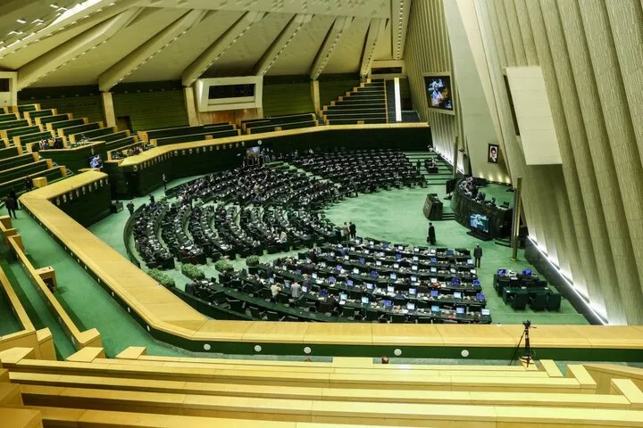 Iranian Parliament Outlines Three Red Lines for Any Potential Agreement with Washington