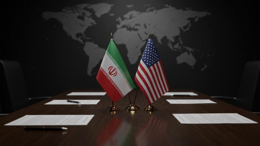 Iranian Political Analyst Denies Reaching an Agreement with Washington and Warns of Repercussions of Any New Confrontation