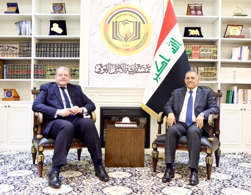 مستشارية الأمن القومي تبحث مع السفارة المصرية تعزيز التعاون الأمني الثنائي