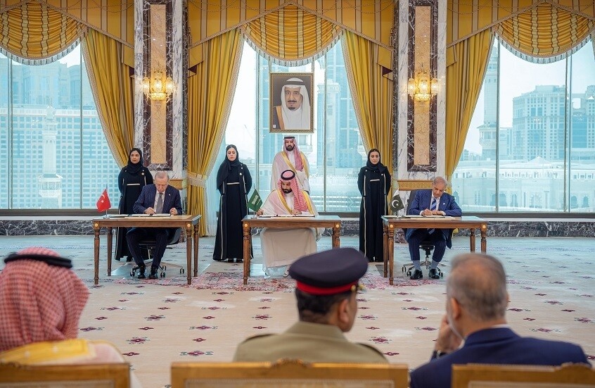 الإعلان عن تشكيل تحالف دفاعي ثلاثي في الشرق الأوسط على غرار آليات حلف الناتو