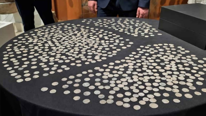 Intelligence Forces Foil Smuggling of Over 800 Antiquities in Baghdad