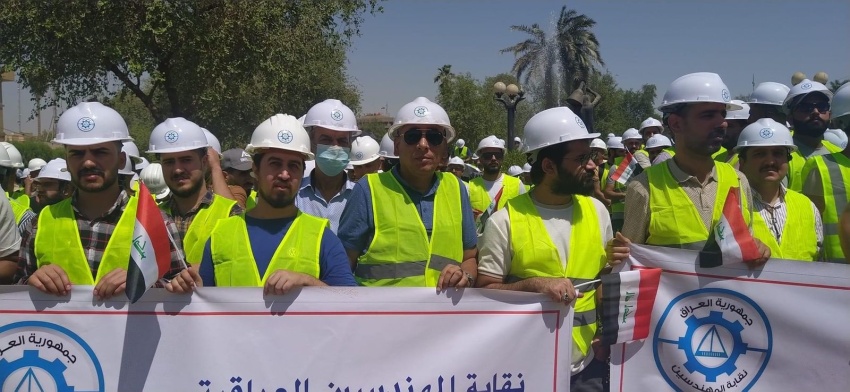 وزارة النفط تؤكد حاجتها الملحة لتعيين خريجي معاهد النفط لتلبية متطلبات التوسع الإنتاجي